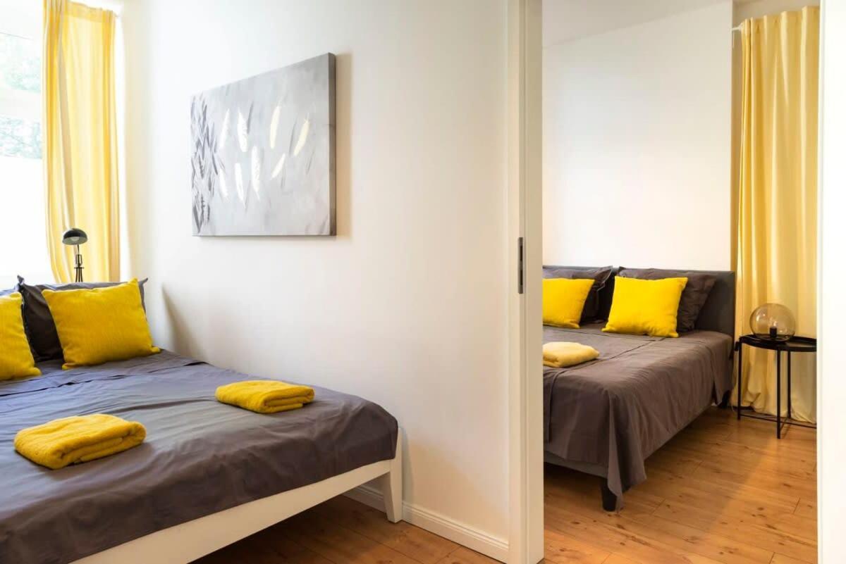 Cosy Two Br Plus Self Checkin Plus Street Parking Berlin Exterior foto